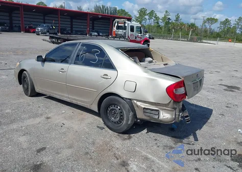 2002 Toyota Camry Le/Se/Xle из США, поврежденный, VIN 4T1BE32K32U613439